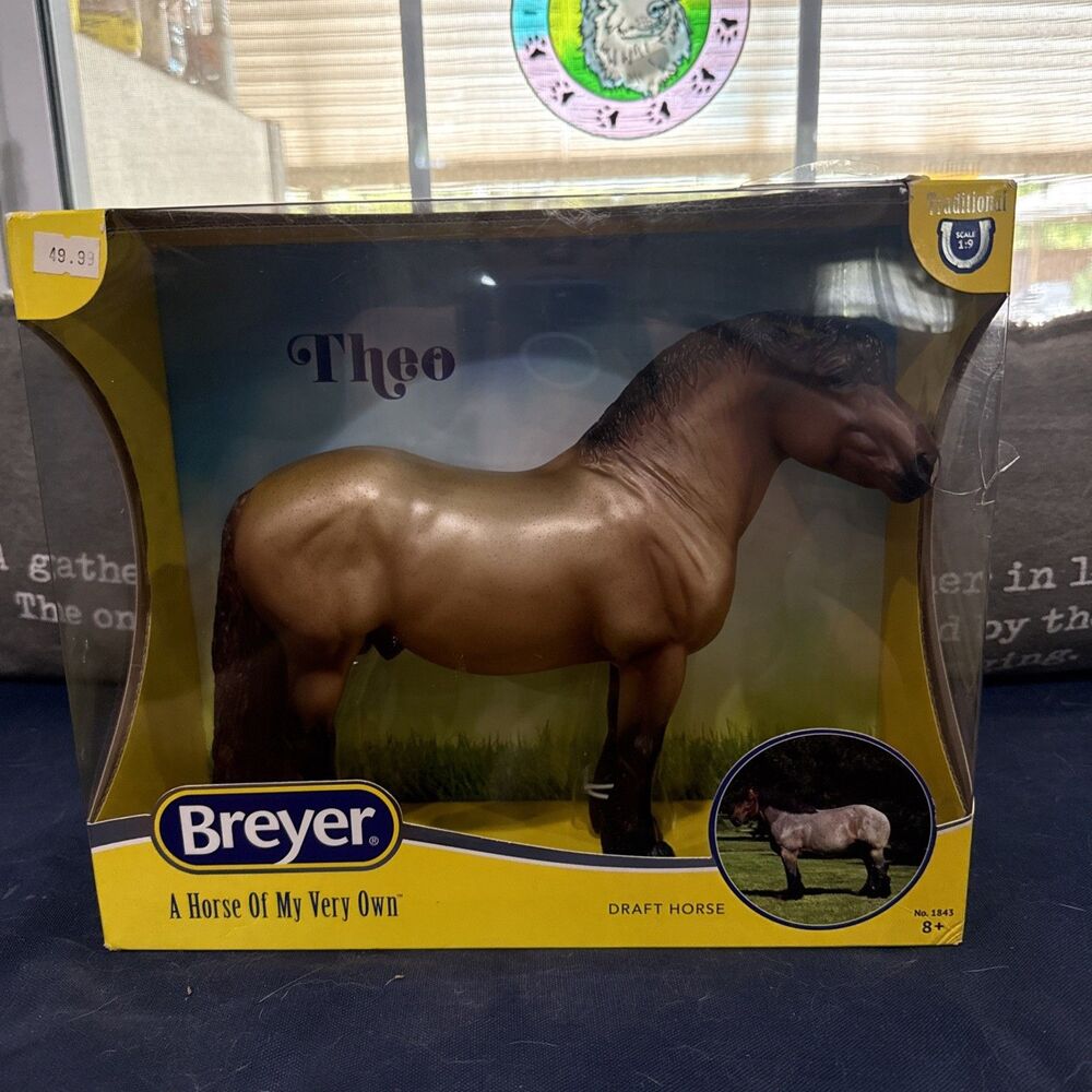 BREYER Glossy Theo #1843 collector club #9311